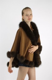 Cashmere Cape Kashmiri Shawl | Fox Fur Trim