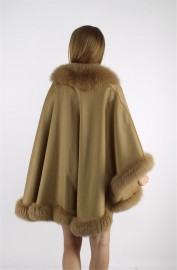 Cashmere Cape Kashmiri Shawl / Fox Fur Trim