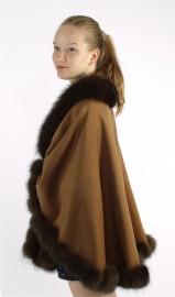 Cashmere Cape Kashmiri Shawl | Fox Fur Trim