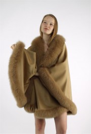 Cashmere Cape Kashmiri Shawl / Fox Fur Trim